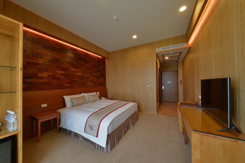 Shandori Hotel Jiaoxi Bagian luar foto